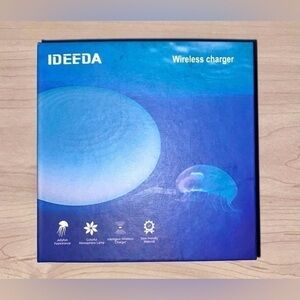 Ideeda Wireless Color Changing Charging Pad